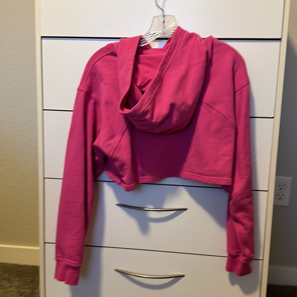 Lululemon bright pink crop hoodie size 8 - Picture 2 of 6